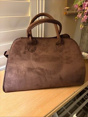 Margaux style chocolate brown faux suede handbag new no tags.